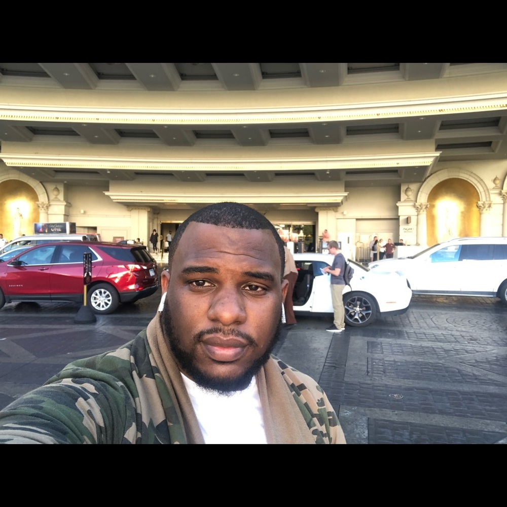 Meet your Posher, Daniel